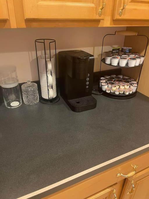Entire Private 2 Bedrooms House, Nice Neighborhood Arnold エクステリア 写真